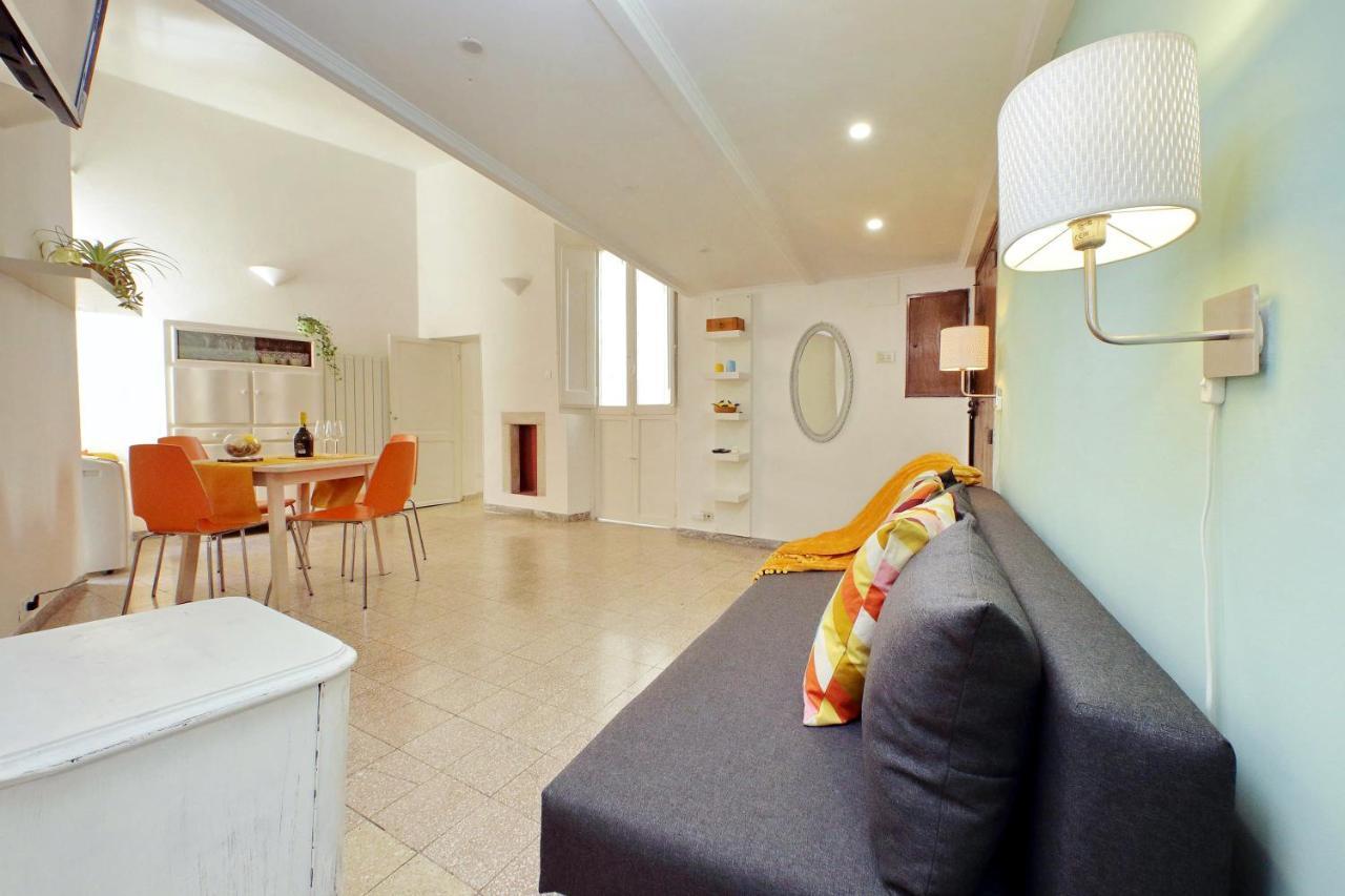 Campo De' Fiori Cute Apartment Rome Luaran gambar